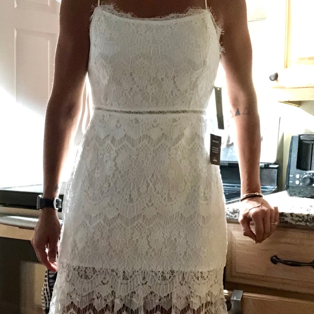 Lulus White dress brand new with tags